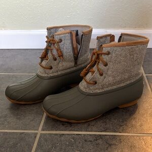 Sperry Gray and Olive Winter Boots